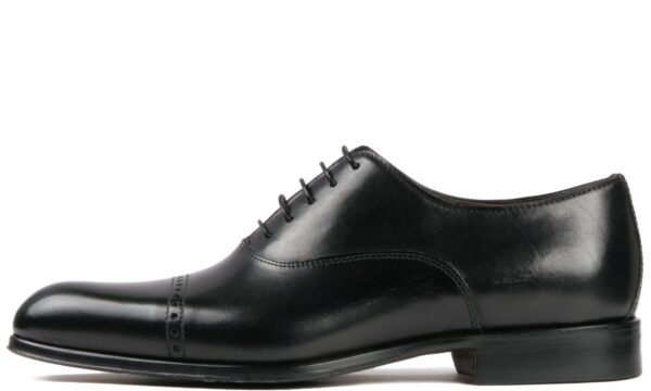 Cap Toe Oxford Black